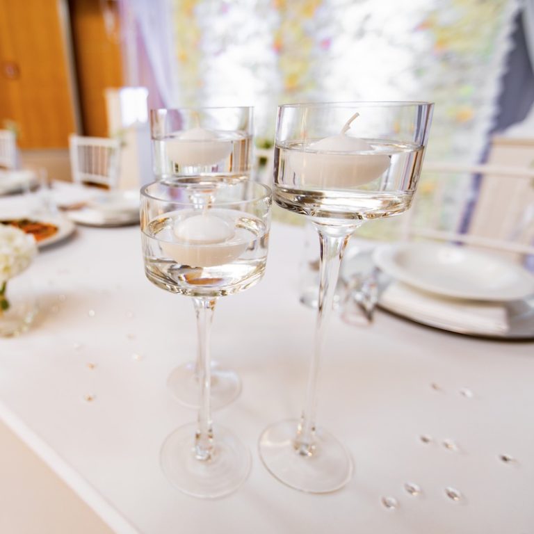 Kinmsito Schwimmkerzen 50 Stück - Weiße Schwimmkerzen Für Romantische Atmosphäre