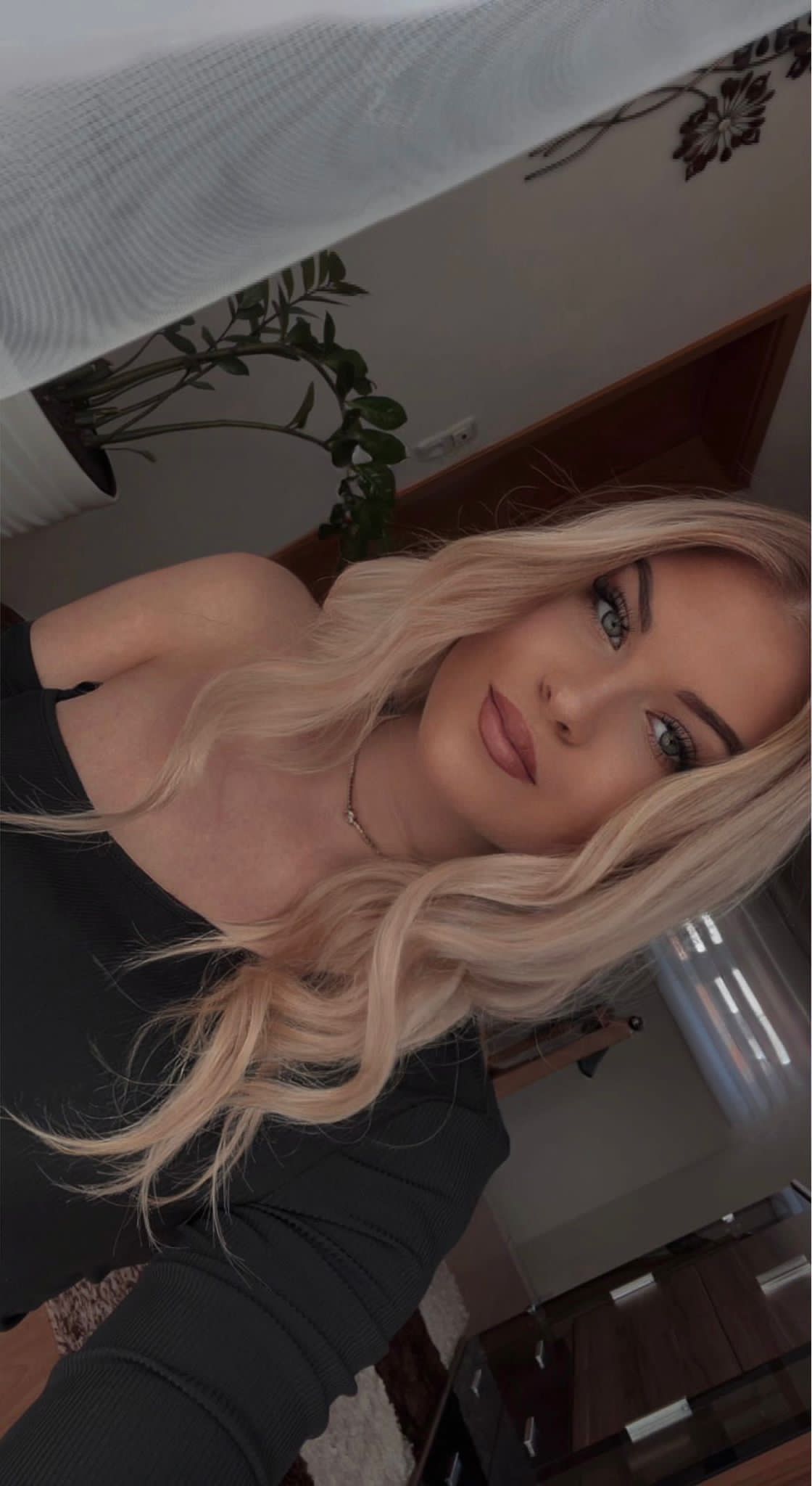 Hochzeitswebiste Monika und Eduard 20.04.2024 : Foto der Trauzeugin