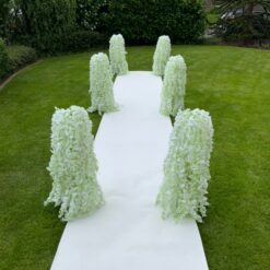 Blumen Amba Durchgang Dekoration Weiss Säulen Hochzeit Mieten weisse Blumen hängend 3